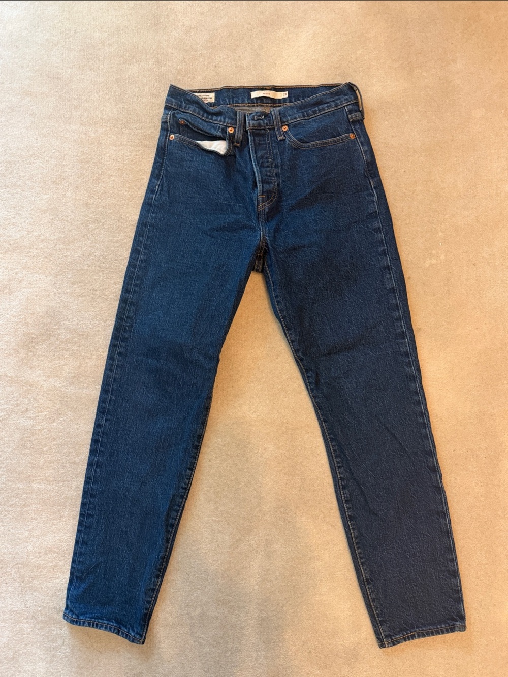 Levi’s Wedgie Straight Dark Wash 28W x 28L